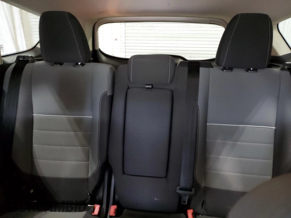 2013 Ford Escape SE with VIN 1FMCU9G98DUC73305, listed as a Copart auction lot 54542445 with 178,945 mi miles and Salvage Title. Bid and sale history available at DreamBid. Image 10.