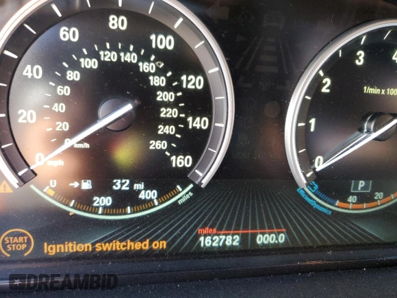 2014 BMW 5 Series 528i xDrive with VIN WBA5A7C50ED612845, listed as a Copart auction lot 62339855 with 162,782 mi miles and Clean title. Bid and sale history available at DreamBid. Image 9.