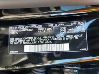 2023 Volvo S90 Plus z VIN LVY062MN0PP351307, wystawiony jako Copart lot #40932624 z przebiegiem 6 018 mil mil oraz . Historia ofert i sprzedaży dostępna na DreamBid. Obrazek 12.
