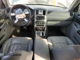 2006 Chrysler 300 C with VIN 2C3KA63H86H197759, listed as a Copart auction lot 48967805 with 89,556 mi miles and Salvage Title. Bid and sale history available at carsss.com. Image 8.
