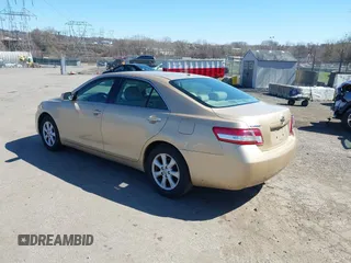 2011 Toyota Camry LE with VIN 4T1BF3EK4BU209882, listed as a IAAI auction lot 41853056 with 156,589 mi miles and . Bid and sale history available at carsss.com. Image 3.