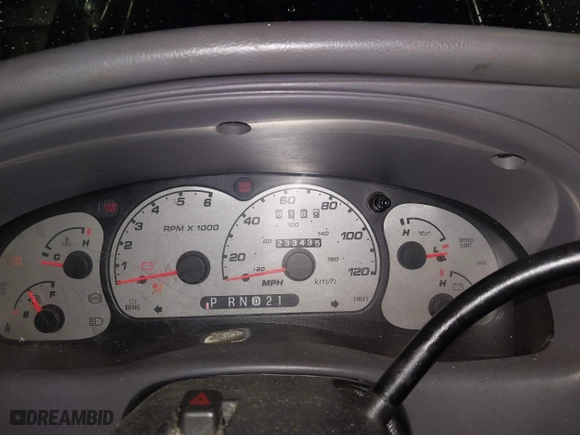2003 Ford Ranger XL Fleet with VIN 1FTZR45EX3PA43491, listed as a IAAI auction lot 41492928 with 233,435 mi miles. Bid and sale history available at carsss.com. Image 7.