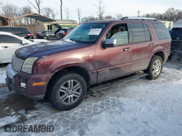 2007 Mercury Mountaineer Premier with VIN 4M2EU38E57UJ18327, listed as a IAAI auction lot 41333082 with 209,690 mi miles. Bid and sale history available at carsss.com. Image 17.
