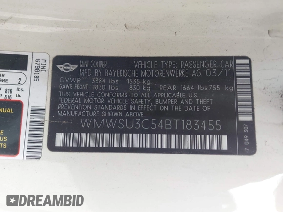 2011 MINI Hardtop with VIN WMWSU3C54BT183455, listed as a IAAI auction lot 42117672 with 130,530 mi miles and . Bid and sale history available at DreamBid. Image 9.