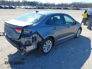 2025 Toyota Corolla LE z VIN 5YFB4MDEXSP241048, wystawiony jako IAAI lot #41710245 z przebiegiem 4 195 mil mil oraz . Historia ofert i sprzedaży dostępna na DreamBid. Obrazek 4.