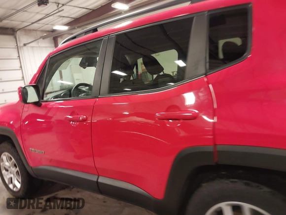 2017 Jeep Renegade Latitude z VIN ZACCJBBB8HPF87526, wystawiony jako IAAI lot #41823403 z przebiegiem 105 991 mil mil oraz . Historia ofert i sprzedaży dostępna na DreamBid. Obrazek 14.