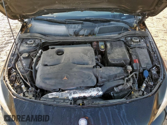 2014 Mercedes-Benz CLA 250 with VIN WDDSJ4EB5EN147700, listed as a Copart auction lot 57957115 with 135,229 mi miles and Salvage title. Bid and sale history available at DreamBid. Image 11.