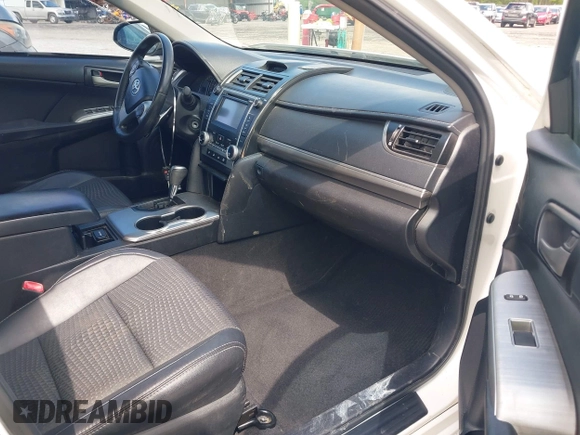 2013 Toyota Camry L with VIN 4T1BF1FK1DU671578, listed as a IAAI auction lot 41982178 with 198,261 mi miles. Bid and sale history available at carsss.com. Image 5.
