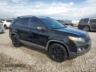 2013 Kia Sorento SX with VIN 5XYKW4A23DG416526, listed as a Copart auction lot 50945605 with 190,428 mi miles and Salvage Title. Bid and sale history available at carsss.com. Image 4.
