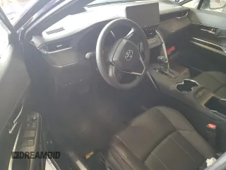 2024 Toyota Venza LE z VIN JTEAAAAH7RJ157202, wystawiony jako Copart lot #52748925 z przebiegiem Nie podano mil oraz Czysty tytuł • Clean title. Historia ofert i sprzedaży dostępna na DreamBid. Obrazek 8.