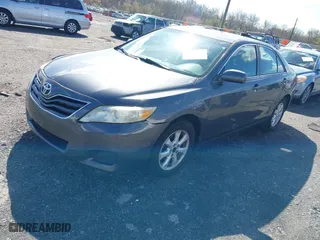 2011 Toyota Camry LE with VIN 4T1BF3EK6BU217577, listed as a IAAI auction lot 41983992 with 134,431 mi miles. Bid and sale history available at carsss.com. Image 2.