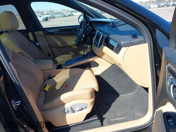 2017 Porsche Macan with VIN WP1AA2A59HLB05748, listed as a IAAI auction lot 41844957 with 78,314 mi miles and . Bid and sale history available at DreamBid. Image 5.