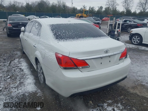 2012 Toyota Avalon with VIN 4T1BK3DB7CU459728, listed as a IAAI auction lot 41739918 with 82,762 mi miles and . Bid and sale history available at DreamBid. Image 3.