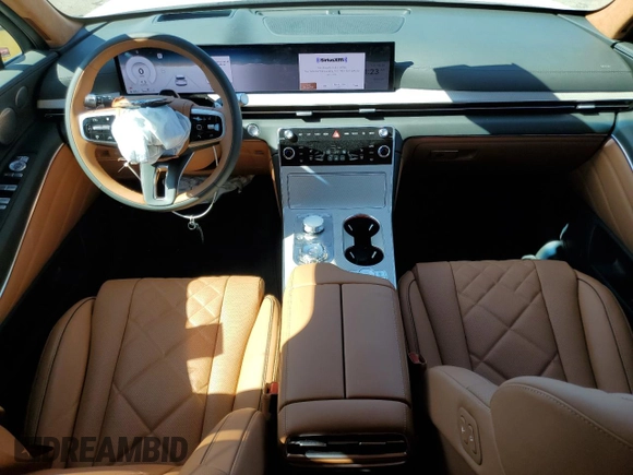 2025 Genesis GV80 Prestige with VIN KMUHEESC1SU250011, listed as a Copart auction lot 46520165 with 2,455 mi miles and Salvage Title. Bid and sale history available at DreamBid. Image 8.