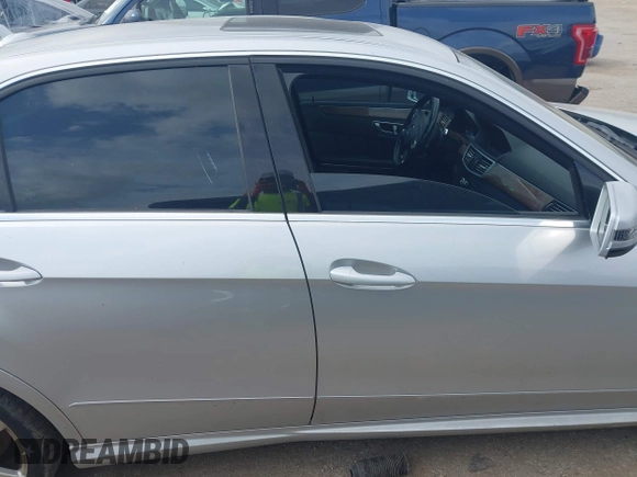 2012 Mercedes-Benz E 350 Luxury with VIN WDDHF5KBXCA616418, listed as a IAAI auction lot 42129029 with 188,566 mi miles and . Bid and sale history available at DreamBid. Image 13.