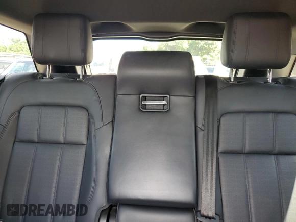 2019 Land Rover Range Rover Sport HSE Dynamic with VIN SALWV2SV9KA426677, listed as a Copart auction lot 71195864 with 0 mi miles and Salvage Title. Bid and sale history available at carsss.com. Image 10.