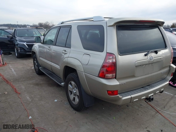2004 Toyota 4Runner Limited with VIN JTEBU17R140041553, listed as a IAAI auction lot 41346360 with 1 mi miles. Bid and sale history available at carsss.com. Image 3.