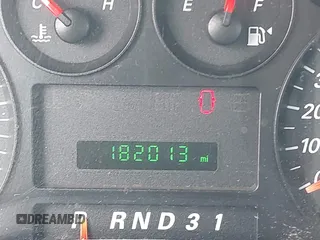 2004 Ford Freestar SE z VIN 2FMZA51664BA73569, wystawiony jako IAAI lot #39712844 z przebiegiem 182 013 mil mil oraz . Historia ofert i sprzedaży dostępna na DreamBid. Obrazek 15.