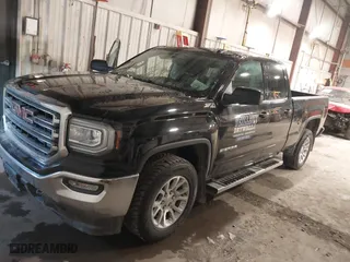 2018 GMC Sierra 1500 SLE with VIN 1GTV2MECXJZ293803, listed as a IAAI auction lot 41249514 with 85,918 mi miles. Bid and sale history available at carsss.com. Image 17.