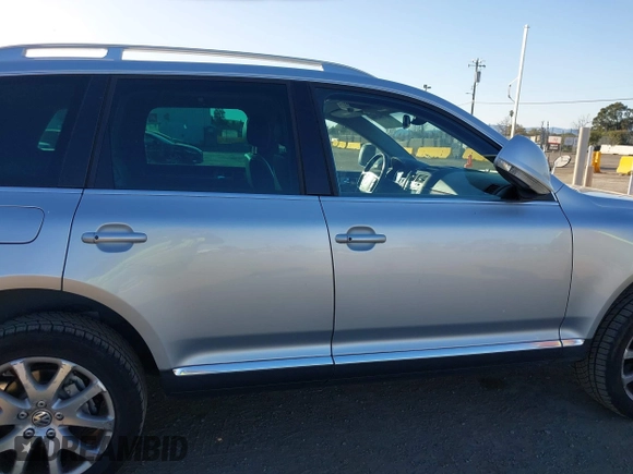 2010 Volkswagen Touareg VR6 with VIN WVGBF7A92AD001704, listed as a IAAI auction lot 41751316 with 80,597 mi miles and . Bid and sale history available at DreamBid. Image 13.