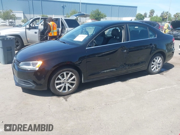2013 Volkswagen Jetta SE with VIN 3VWDP7AJ7DM369161, listed as a IAAI auction lot 42277592 with 107,609 mi miles and . Bid and sale history available at DreamBid. Image 18.