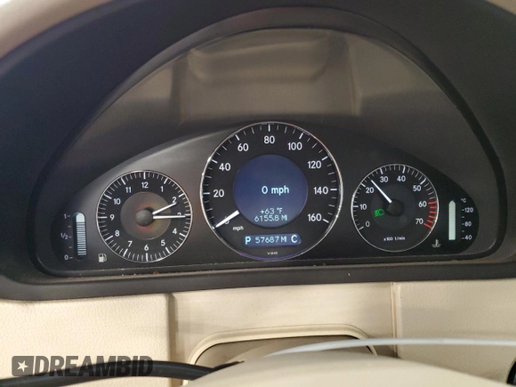 2005 Mercedes-Benz CLK-Class 3.2L with VIN WDBTK65G95T045376, listed as a Copart auction lot 76740364 with 57,687 mi miles and Non Repairable. Bid and sale history available at carsss.com. Image 9.