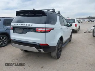 2017 Land Rover Discovery HSE with VIN SALRRBBV0HA041602, listed as a IAAI auction lot 41337528 with 104,411 mi miles and . Bid and sale history available at DreamBid. Image 4.