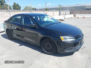 2014 Volkswagen Jetta Sedan S with VIN 3VW2K7AJ6EM439921, listed as a IAAI auction lot 41950102 with 140,023 mi miles. Bid and sale history available at carsss.com. Image 1.