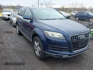 2013 Audi Q7 3.0T Premium Plus with VIN WA1LGAFE8DD002959, listed as a IAAI auction lot 41970557 with 184,945 mi miles. Bid and sale history available at carsss.com. Image 1.