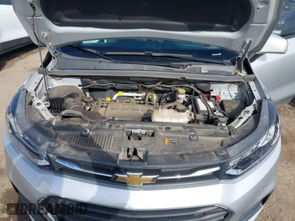 2021 Chevrolet Trax LS with VIN KL7CJKSB1MB308984, listed as a IAAI auction lot 41863856 with 46,121 mi miles. Bid and sale history available at carsss.com. Image 10.
