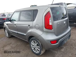 2013 Kia Soul + with VIN KNDJT2A6XD7576637, listed as a IAAI auction lot 42096118 with 178,602 mi miles and . Bid and sale history available at DreamBid. Image 3.