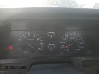 1993 Nissan Frontier SE z VIN 1N6HD16Y9PC398809, wystawiony jako Copart lot #70628754 z przebiegiem 224 511 mil mil oraz Szkoda całkowita • Salvage title. Historia ofert i sprzedaży dostępna na DreamBid. Obrazek 9.