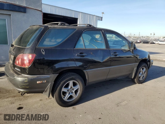 2000 Lexus RX 300 with VIN JT6GF10U6Y0051334, listed as a Copart auction lot 84564904 with 182,569 mi miles and Salvage Title. Bid and sale history available at carsss.com. Image 3.