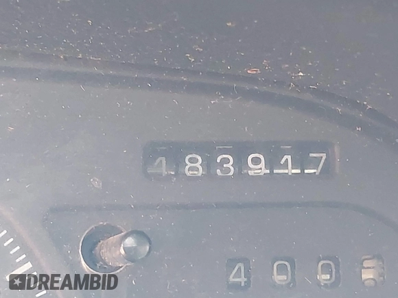 1994 Chevrolet Camaro z VIN 2G1FP22S6R2203690, wystawiony jako IAAI lot #41827837 z przebiegiem 183 917 mil mil oraz . Historia ofert i sprzedaży dostępna na DreamBid. Obrazek 7.
