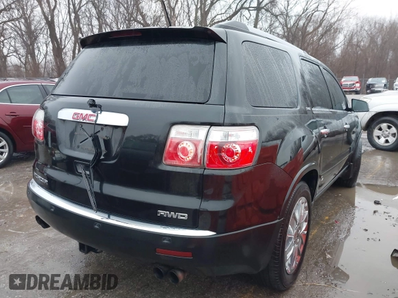 2010 GMC Acadia SLT2 with VIN 1GKLVNED0AJ133929, listed as a IAAI auction lot 41458136 with 163,629 mi miles and . Bid and sale history available at DreamBid. Image 4.