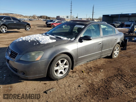2005 Nissan Altima 3.5 SE with VIN 1N4BL11DX5C388423, listed as a Copart auction lot 42370185 with 205,032 mi miles and Non Repairable. Bid and sale history available at carsss.com. Image 1.