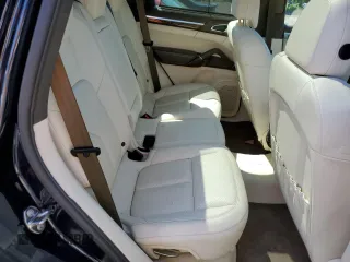 2011 Porsche Cayenne с VIN WP1AA2A25BLA10410, выставлен на аукционе Copart как лот 67706594 с пробегом 41 318 миль миль и Списание • Salvage title. История ставок и продаж доступна на DreamBid. Изображение 11.
