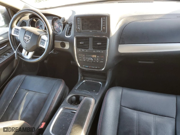 2018 Dodge Grand Caravan GT with VIN 2C4RDGEG5JR284212, listed as a Copart auction lot 42642745 with 141,374 mi miles and Salvage Title. Bid and sale history available at carsss.com. Image 8.