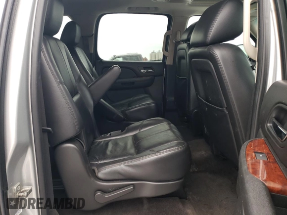2012 Chevrolet Suburban LT с VIN 1GNSCJE06CR132329, выставлен на аукционе Copart как лот 45734845 с пробегом 167 148 миль миль и Списание • Salvage title. История ставок и продаж доступна на DreamBid. Изображение 11.
