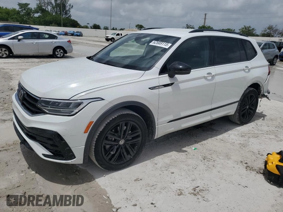 2022 Volkswagen Tiguan SE R-Line Black with VIN 3VVCB7AX7NM022952, listed as a Copart auction lot 62689115 with 16,119 mi miles and Salvage title. Bid and sale history available at DreamBid. Image 1.