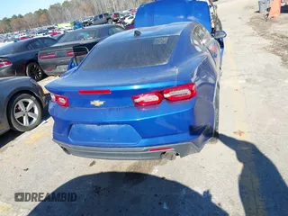 2021 Chevrolet Camaro 1LS z VIN 1G1FB1RX3M0128032, wystawiony jako IAAI lot #41050713 z przebiegiem 58 255 mil mil oraz . Historia ofert i sprzedaży dostępna na DreamBid. Obrazek 15.