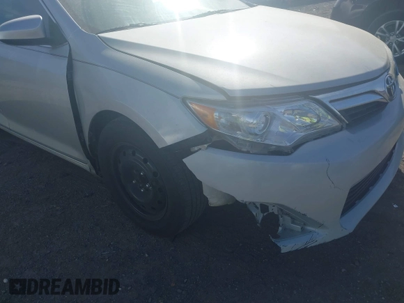 2012 Toyota Camry L with VIN 4T1BF1FK8CU124077, listed as a IAAI auction lot 41858808 with 123,444 mi miles. Bid and sale history available at carsss.com. Image 6.