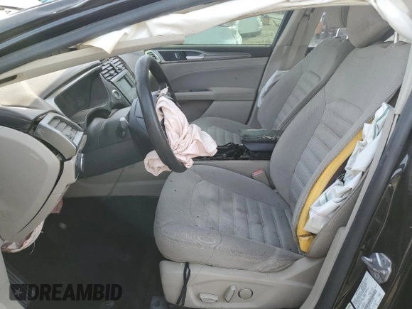 2017 Ford Fusion SE with VIN 3FA6P0H71HR112525, listed as a Copart auction lot 48209925 with 146,028 mi miles and Salvage Title. Bid and sale history available at carsss.com. Image 7.