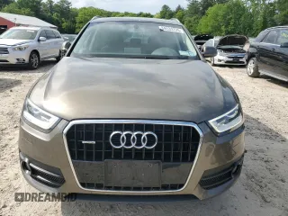 2015 Audi Q3 Premium Plus with VIN WA1EFCFS7FR005709, listed as a Copart auction lot 58533725 with 84,527 mi miles and Clean title. Bid and sale history available at DreamBid. Image 5.