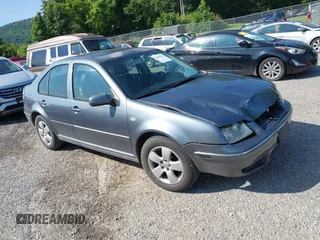 2005 Volkswagen Jetta GLS with VIN 3VWSK69M55M026915, listed as a IAAI auction lot 42400117 with 225,575 mi miles and . Bid and sale history available at DreamBid. Image 1.