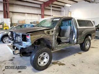 2014 Toyota Tacoma with VIN 5TFPX4EN0EX021600, listed as a Copart auction lot 89005115 with 131,024 mi miles and Salvage title. Bid and sale history available at DreamBid. Image 1.