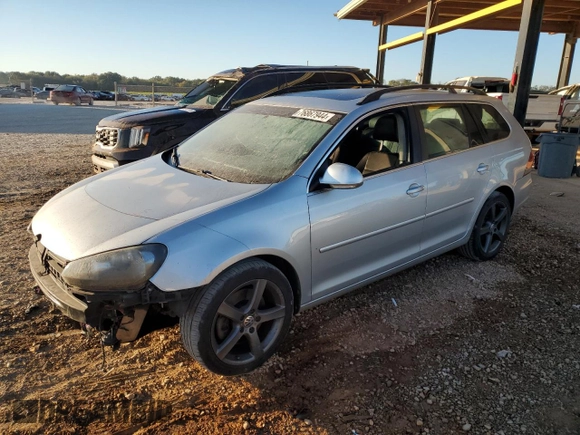 2010 Volkswagen Jetta SportWagen TDI with VIN 3VWTL7AJ4AM643127, listed as a Copart auction lot 76867944 with 207,607 mi miles and Salvage Title. Bid and sale history available at carsss.com. Image 1.