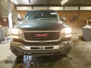 2003 GMC Sierra 2500HD SLE z VIN 1GTHK29U93E220646, wystawiony jako Copart lot #56318055 z przebiegiem 144 159 mil mil oraz Czysty tytuł • Clean title. Historia ofert i sprzedaży dostępna na DreamBid. Obrazek 5.