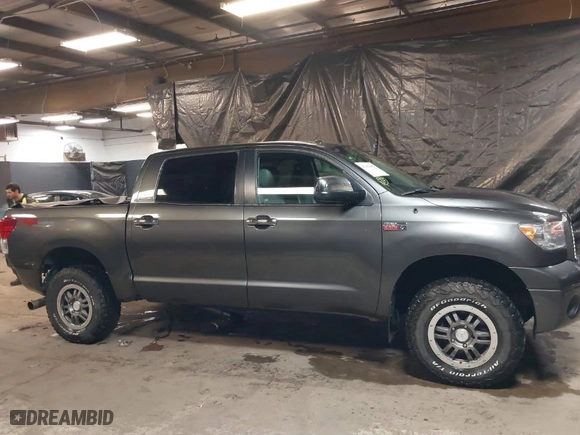 2013 Toyota Tundra 4WD Truck LTD with VIN 5TFHY5F11DX299049, listed as a IAAI auction lot 41468609 with NaN miles. Bid and sale history available at carsss.com. Image 14.