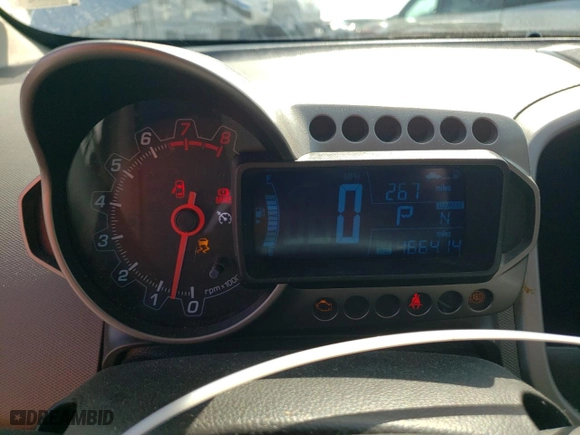 2014 Chevrolet Sonic LTZ with VIN 1G1JE5SB6E4215697, listed as a Copart auction lot 70820024 with 166,414 mi miles and Salvage Title. Bid and sale history available at carsss.com. Image 9.